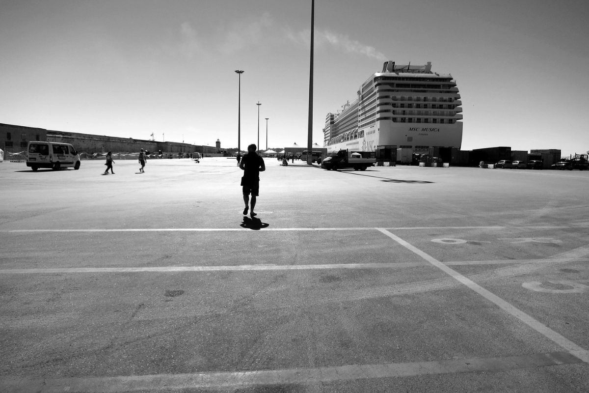 Il porto di Bari - Foto: RealCarlo via Flickr in CC
