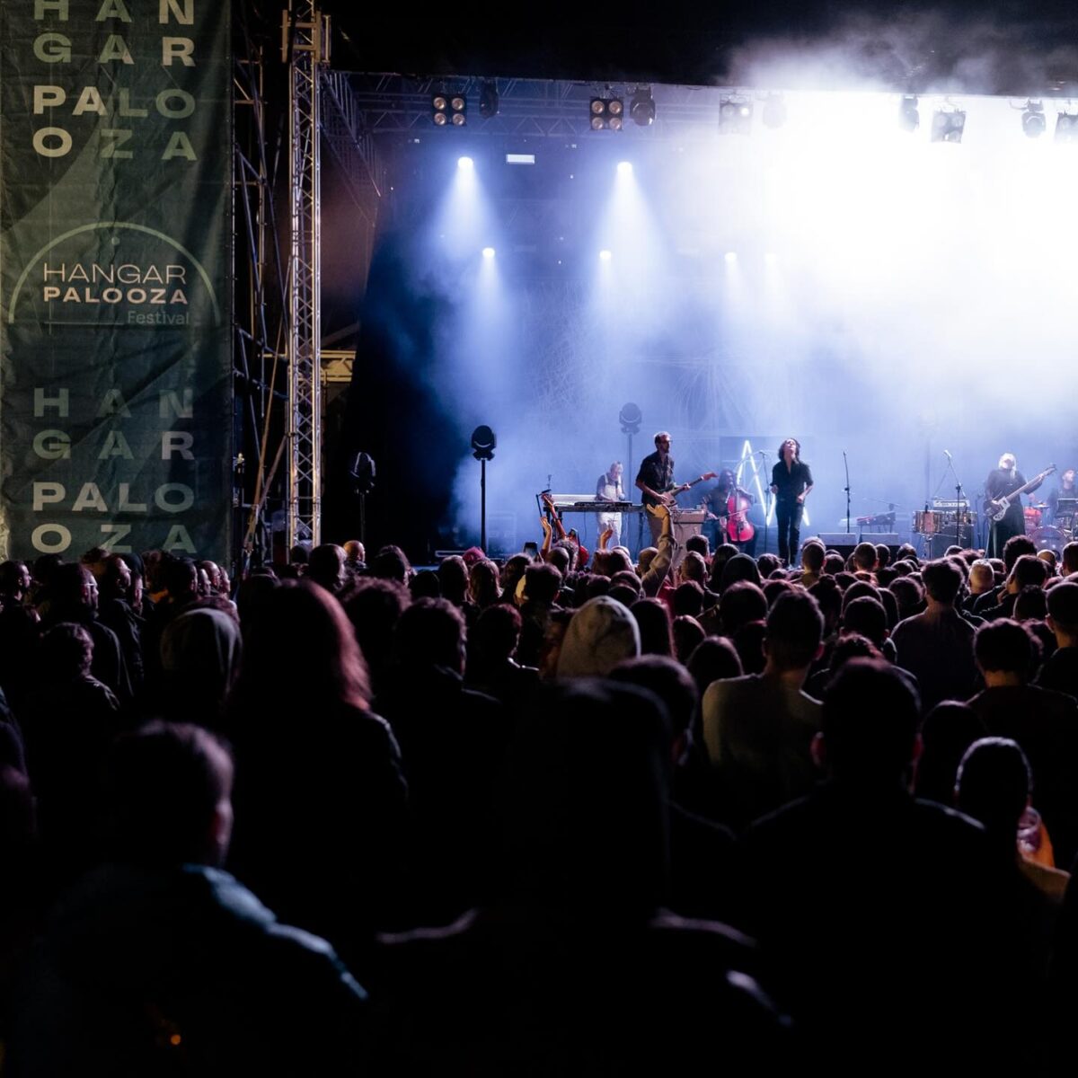 Un momento della seconda edizione del festival “Hangar Palooza” - Foto: Pagina Facebook di Hangar Palooza Festival